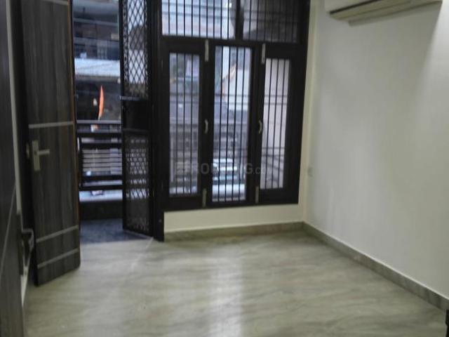 Flat for rent in Deri
