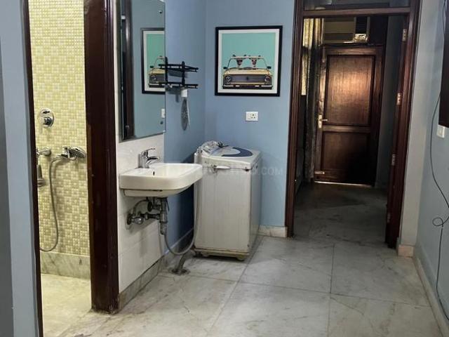 Flat for rent in Deri