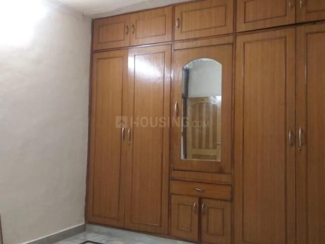 Flat for rent in Deri