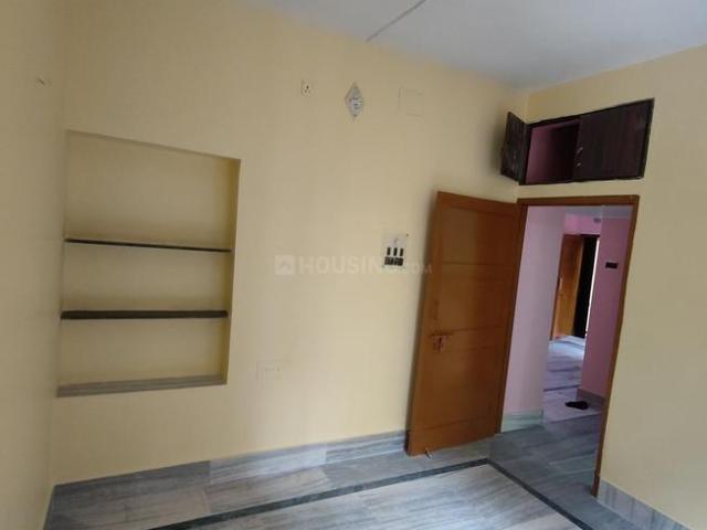 Flat for rent in Lake Gardens, Kolkata