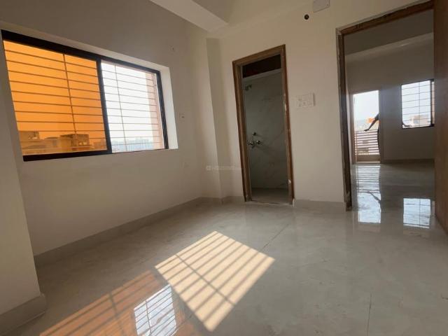 Flat for sale in Lake Town, South Dumdum