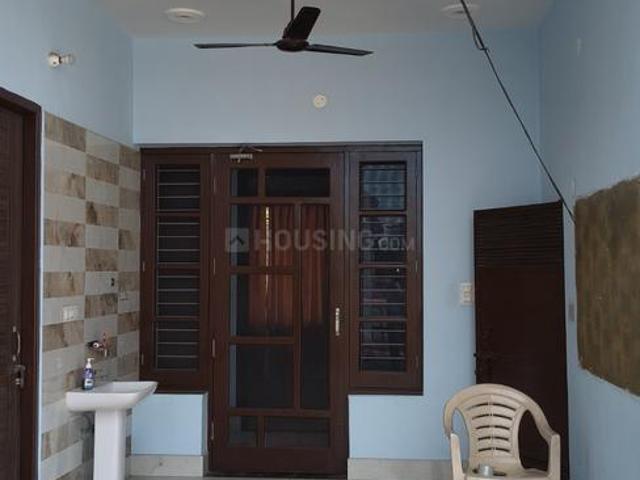 Flat for rent in Pathankot, Punjab