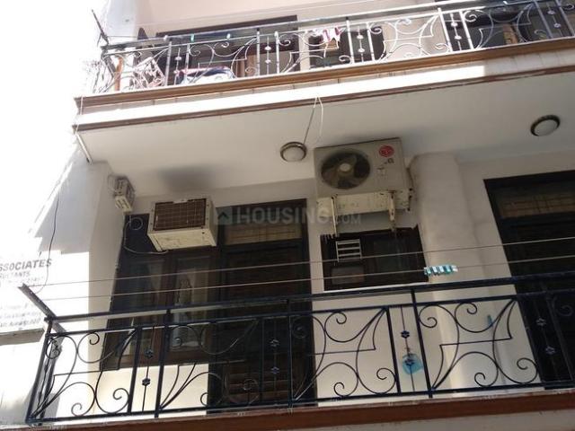 Flat for sale in East Delhi, Deri