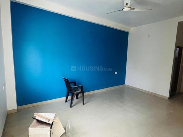 Flat for rent in Madya