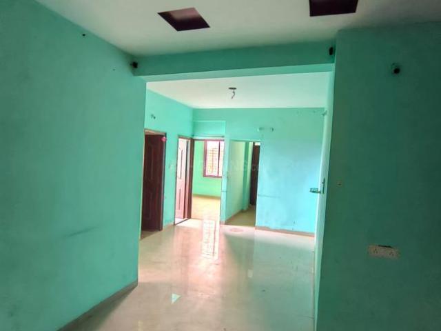 Flat for rent in Madya