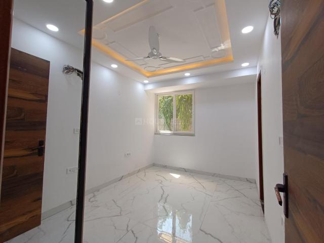 Flat for sale in South West Delhi, Deri