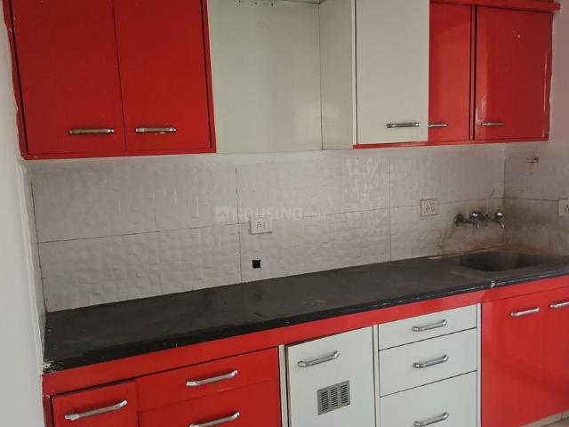 Flat for rent in Madya
