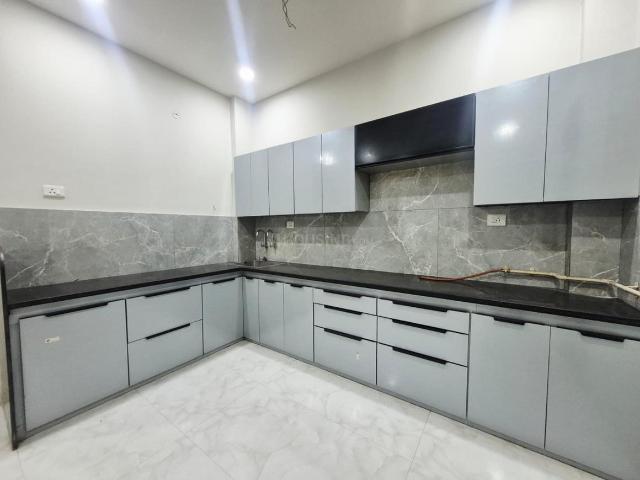 Flat for rent in Madya