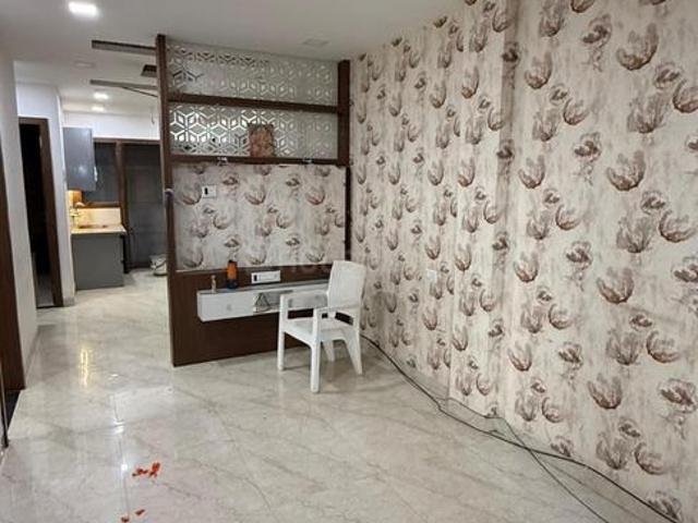 Flat for rent in Madya