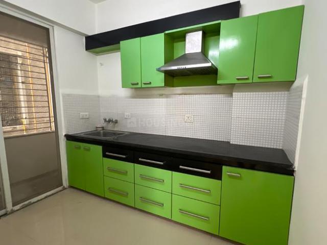 Flat for rent in Madya
