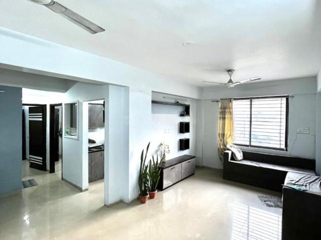 Flat for rent in Madya