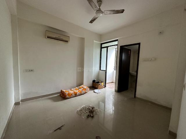 Flat for sale in Madya
