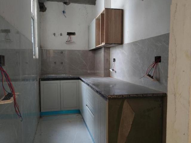 Flat for rent in South Delhi, Deri