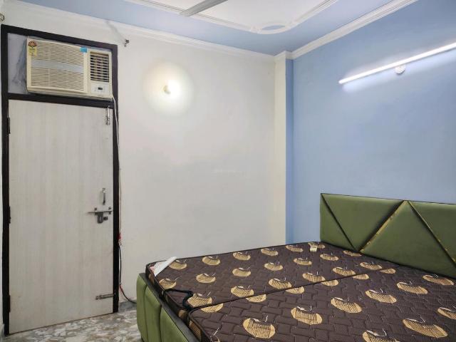 Flat for rent in South Delhi, Deri