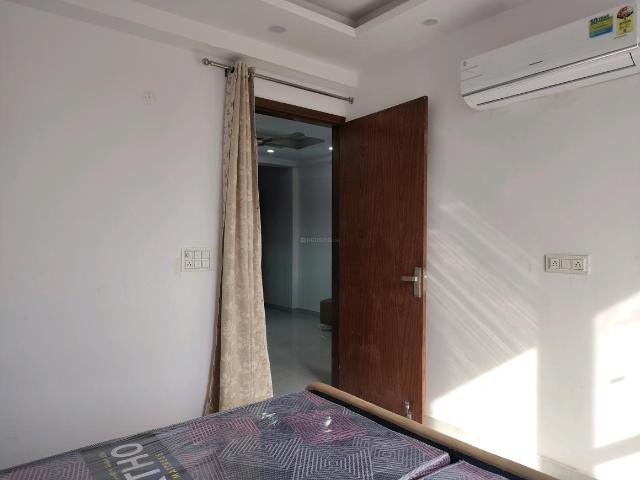 Flat for rent in Chhattarpur, Delhi