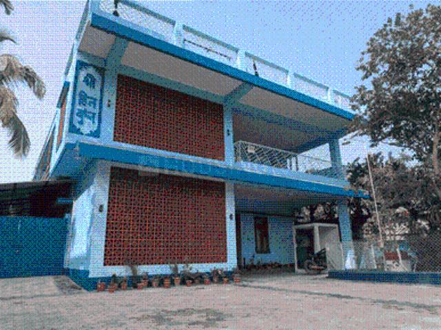 Flat for rent in Dhekiajuli, Assam