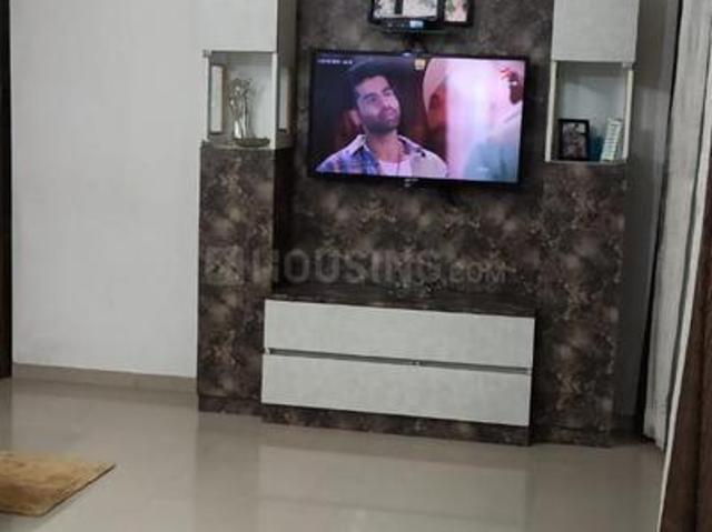 Flat for rent in Sarkhej, Gujarat