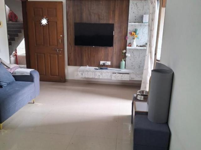 Flat for rent in Sarkhej, Gujarat