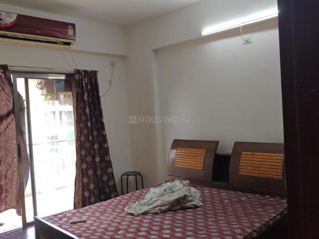 Flat for rent in Sarkhej, Gujarat