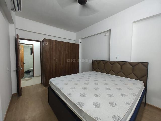 Flat for rent in Sarkhej, Gujarat