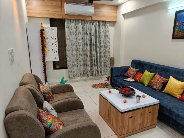 Flat for rent in Sarkhej, Gujarat