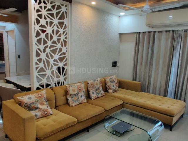 Flat for rent in Sarkhej, Gujarat