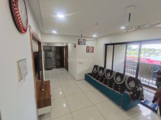 Flat for rent in Makarba, Sarkhej