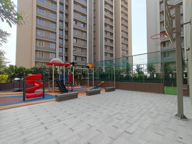 Flat for sale in Sarkhej, Gujarat