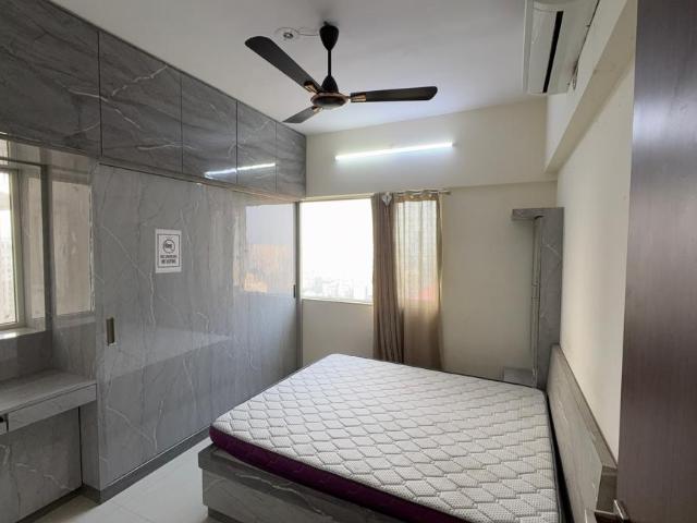 Flat for rent in Malad East, Mumbai Suburban District