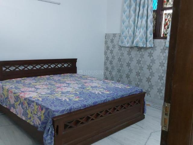 Flat for rent in South Delhi, Deri