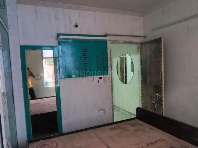 Flat for sale in East Delhi, Deri