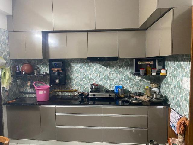 Flat for sale in Maninagar - Ahmedabad, Gujarat