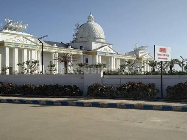 Flat for sale in Madya