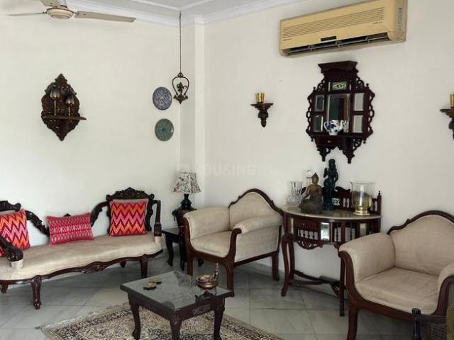 Flat for sale in East Delhi, Deri