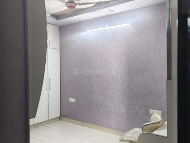 Flat for rent in East Delhi, Deri