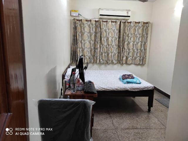 Flat for rent in East Delhi, Deri