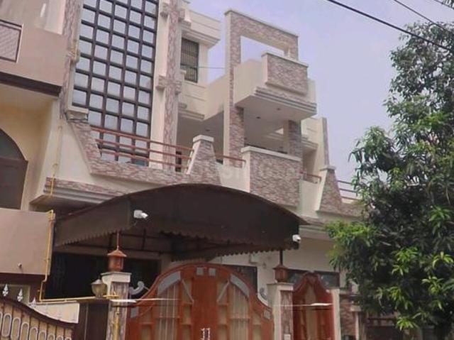 Flat for rent in Hariana