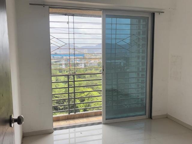 Flat for rent in Paraiso, Thane