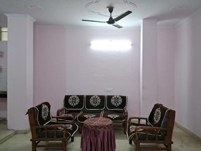 Flat for rent in West Delhi, Deri