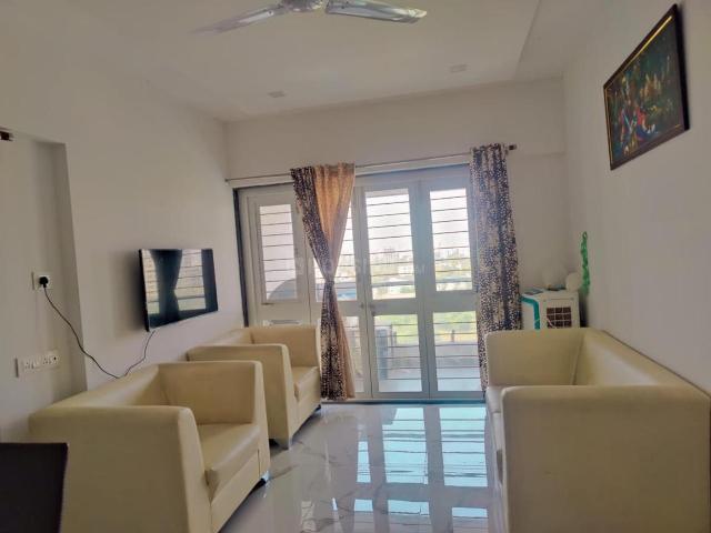 Flat for rent in Ghorpuri, Pune