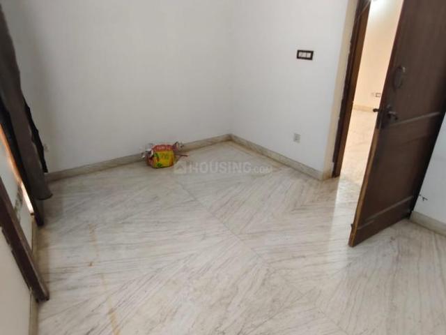 Flat for rent in Deri