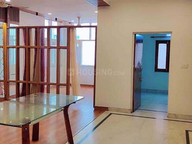 Flat for rent in Deri