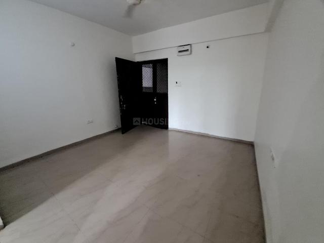 Flat for rent in Madya