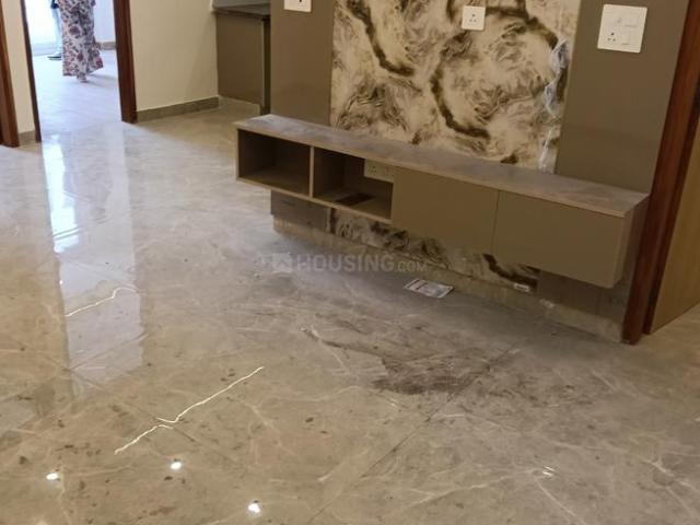 Flat for sale in South West Delhi, Deri