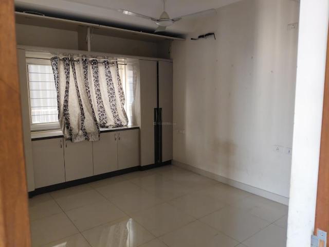 Flat for rent in Ranga Reddy, Narsingi