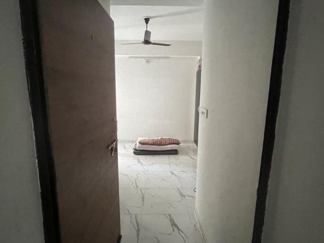 Flat for rent in Nava Naroda, Gujarat