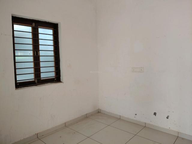 Flat for sale in Nava Naroda, Hanspura