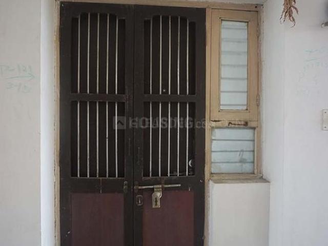 Flat for rent in Ahmadabad, Gujarat