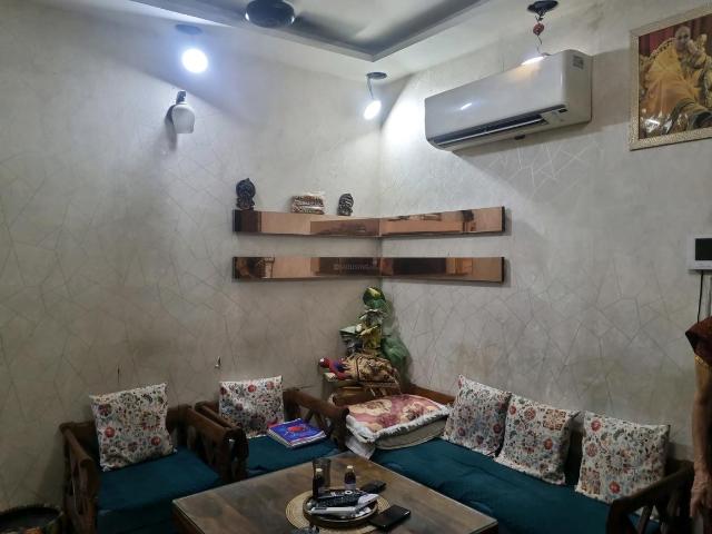 Flat for rent in Nawada, Delhi