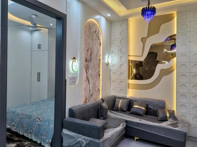 Flat for sale in West Delhi, Deri